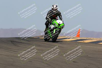 media/Mar-28-2022-Superbike Trackdays (Mon) [[b8603d0f67]]/Open Track Time/Turns 9 and 10/